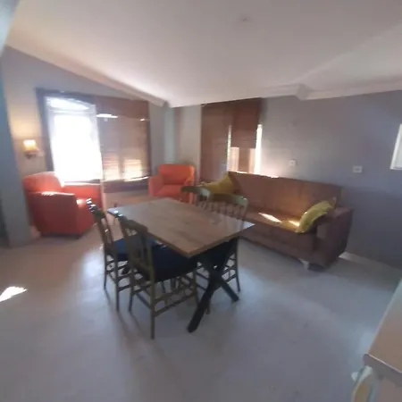 Elda Prestige Apt 2 * Σιντέ