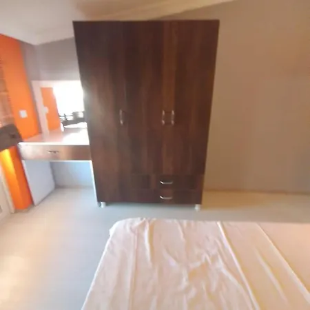 Elda Prestige Apt 2 Apartament Side