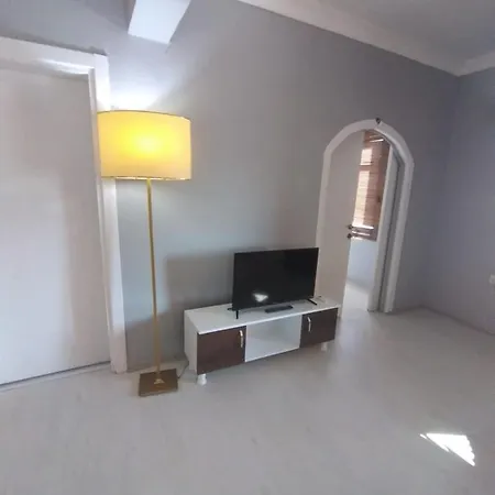 Elda Prestige Apt 2 Apartment